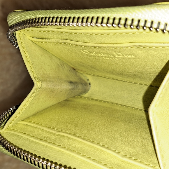 Dior Coin Pouch - Picture 4 of 5